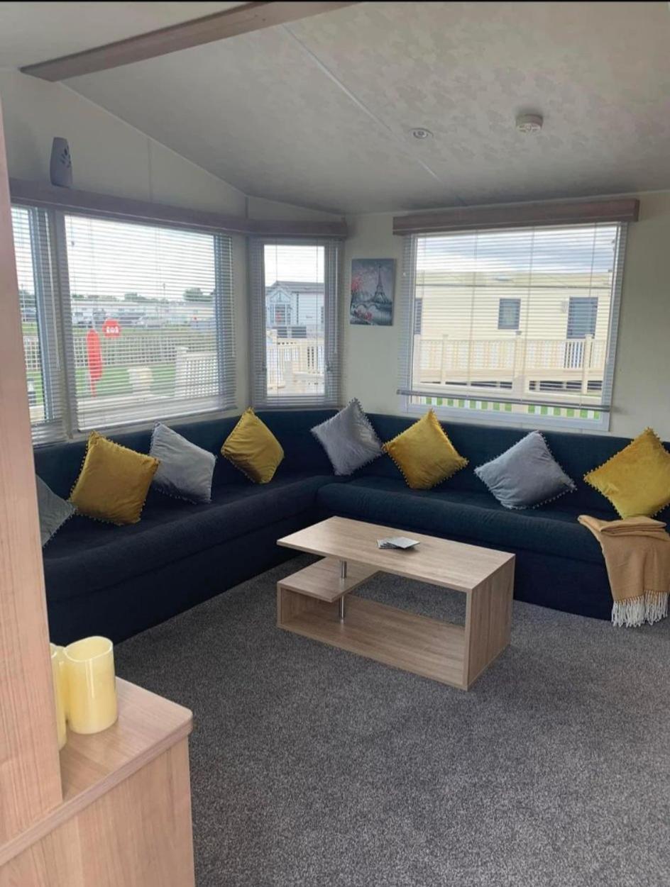 8 Berth 3 Bed Caravan Golden Palm Ml9 チャペル・セント・レオナルズ エクステリア 写真